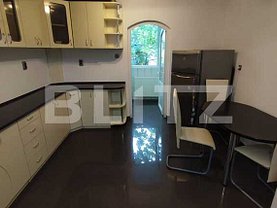 Apartament de închiriat 3 camere, în Oradea, zona Rogerius