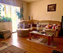 Apartament de vânzare 4 camere, în Arad, zona Confecţii