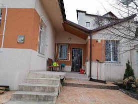 Casa de închiriat 3 camere, în Braşov, zona Centrul Istoric