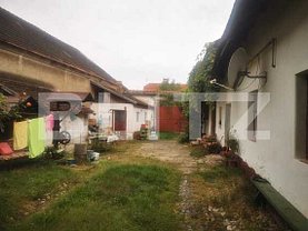 Casa de vânzare 4 camere, în Sânpetru, zona Central