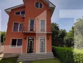 Casa de închiriat 6 camere, în Oradea, zona Central