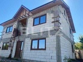 Casa de vânzare 5 camere, în Constanţa, zona Central