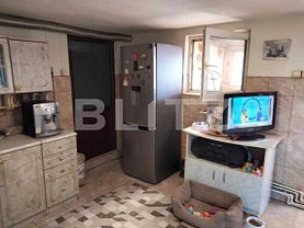 Casa de vânzare 6 camere, în Craiova, zona Lăpuş