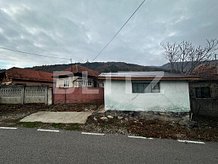Casa 3 camere în Targu-Jiu, Exterior Vest