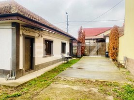 Casa de vânzare 3 camere, în Târgu Jiu, zona Central