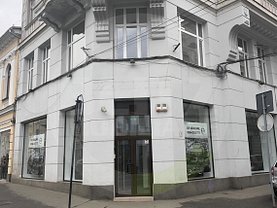 Vânzare spaţiu comercial