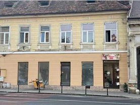 Închiriere spaţiu comercial