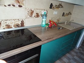 Apartament de închiriat 3 camere, în Bucureşti, zona Liviu Rebreanu