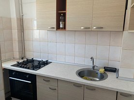 Garsonieră de închiriat, în Bucureşti, zona Titan