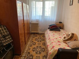 Apartament de vânzare 3 camere, în Bucureşti, zona Nicolae Grigorescu