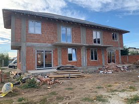 Casa de vânzare 4 camere, în Berceni