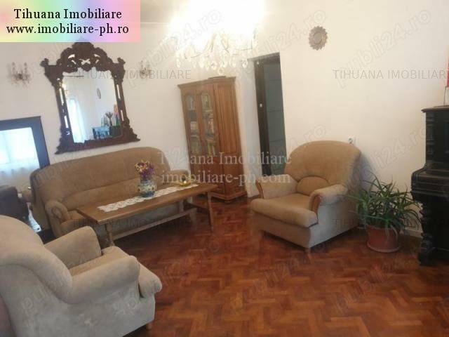 Apartament 4 camere in vila de inchiriat:Eroilor(pretabil locuinta sau firma)