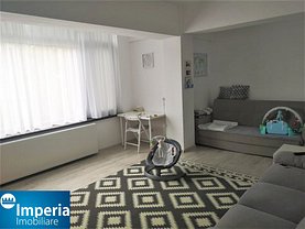 Apartament de vânzare 3 camere, în Iasi, zona Bucium