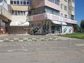 Vânzare spaţiu comercial