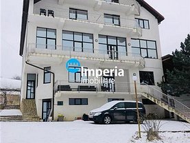 Casa de închiriat 11 camere, în Iaşi, zona Bucium