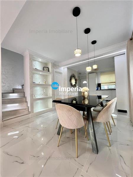 Casa tip duplex de vanzare-Rediu