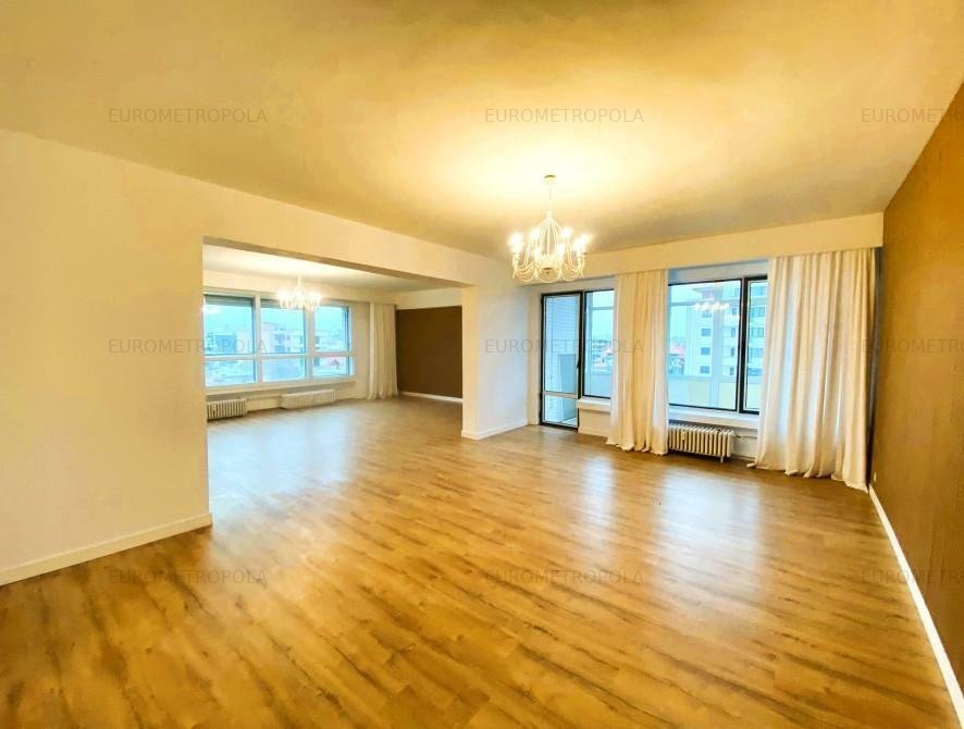 Apartament 4 camere Dacia-Parcul Ioanid