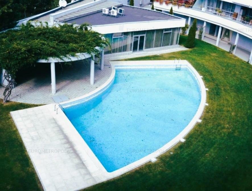 Apartament 4 camere