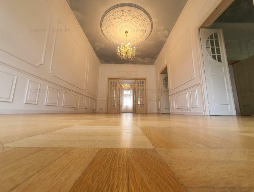 Apartament 6 camere in Vila Dorobanti Capitale