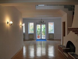 Casa de închiriat 12 camere, în Bucureşti, zona Primăverii