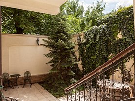 Casa de vânzare 10 camere, în Bucureşti, zona Floreasca