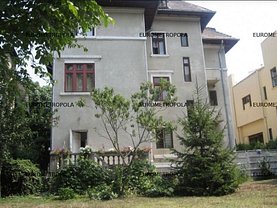 Casa de vânzare sau de închiriat 18 camere, în Bucureşti, zona Kiseleff