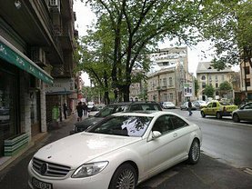 Închiriere spaţiu comercial