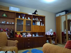 Apartament de vanzare 2 camere, în Ploiesti, zona Vest