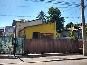 Închiriere spaţiu comercial