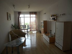 Apartament de închiriat 3 camere, în Targu Mures, zona Central