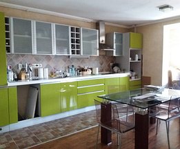 Apartament de vânzare 3 camere, în Târgu Mureş, zona Ultracentral