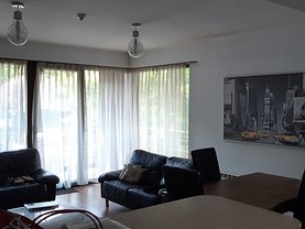 Apartament de vânzare 3 camere, în Targu Mures, zona Tudor