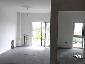 Apartament de vânzare 3 camere, în Târgu Mureş, zona 7 Noiembrie