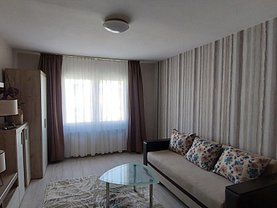 Apartament de închiriat 3 camere, în Târgu Mureş, zona Unirii