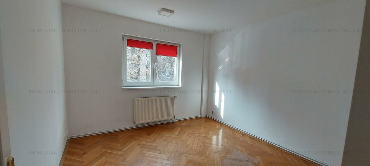 De inchiriat ap 3 camere - str. Surianu