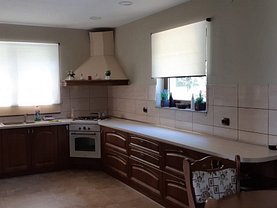 Casa de vânzare 4 camere, în Târgu Mureş, zona Exterior Est