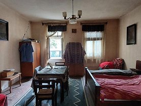Casa de vânzare 4 camere, în Târgu Mureş, zona Semicentral