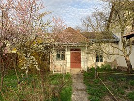 Casa de vanzare 2 camere, în Targu Mures, zona Cornisa
