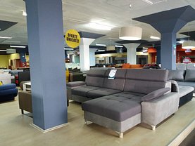 Închiriere spaţiu comercial