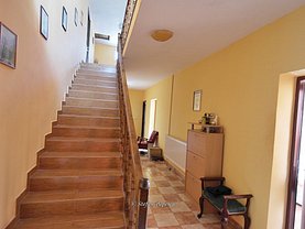 Casa de vânzare 6 camere, în Sabareni
