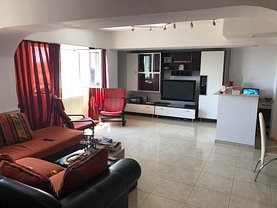 Apartament de vânzare 3 camere în Constanta, Km 4