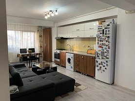 Apartament de vânzare 3 camere, în Constanta, zona Km 5
