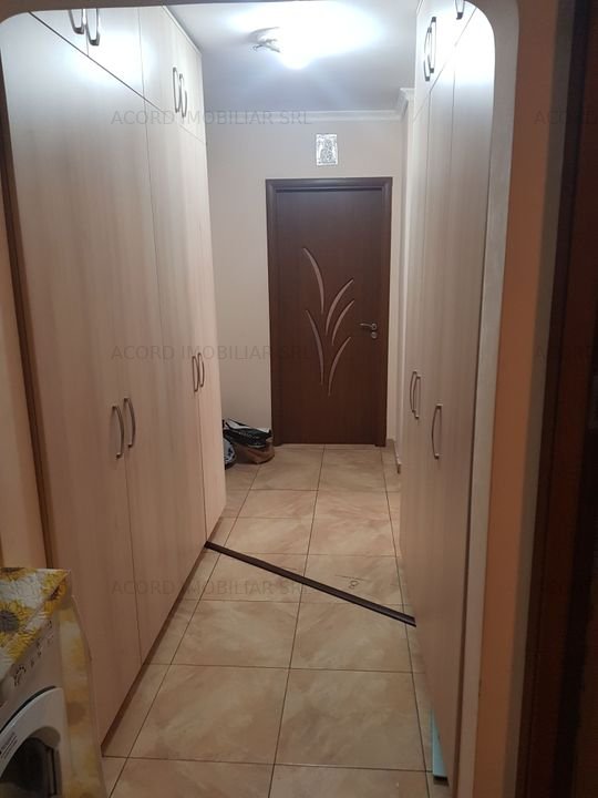 Bratianu sr uri-apartament 2 camere decomandat 62 mp cu gaze - imaginea 6