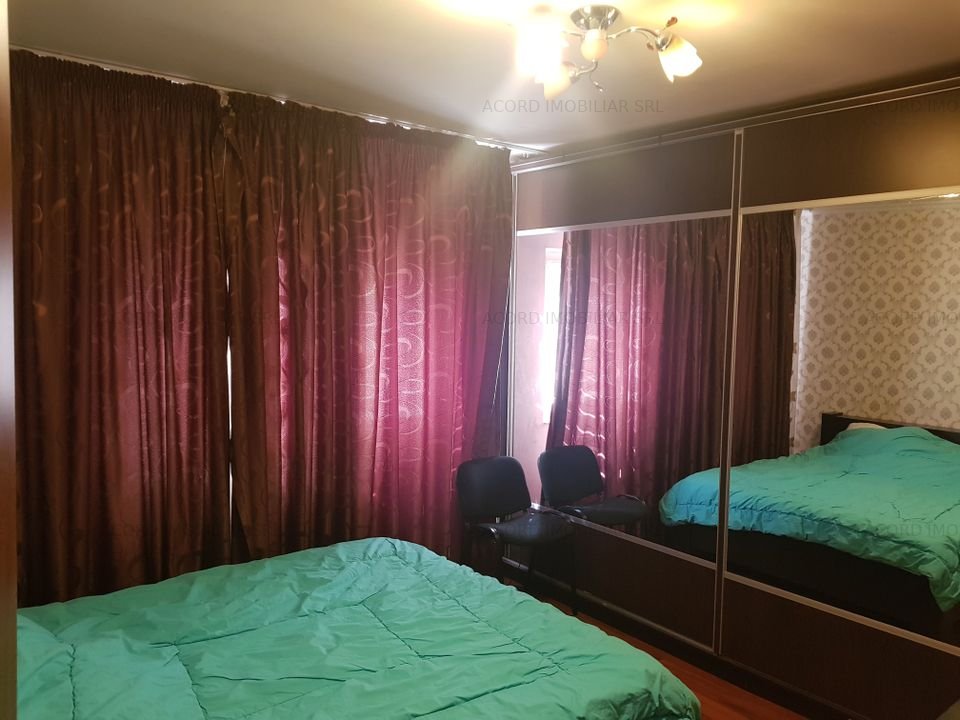 Bratianu sr uri-apartament 2 camere decomandat 62 mp cu gaze - imaginea 13
