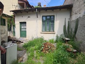 Casa de vânzare 4 camere, în Constanţa, zona Central