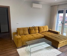 Apartament de vânzare 2 camere, în Dumbrăviţa