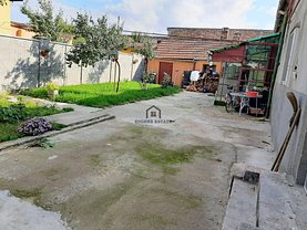 Casa de vânzare 6 camere, în Timişoara, zona Fratelia