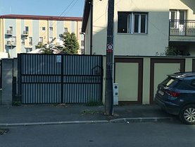 Casa de închiriat 7 camere, în Timişoara, zona Lipovei