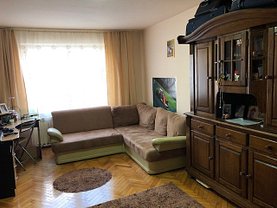 Apartament de vânzare 3 camere, în Targu Mures, zona Unirii
