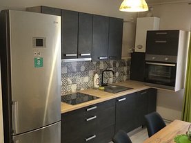 Apartament de vânzare 3 camere, în Târgu Mureş, zona Tudor